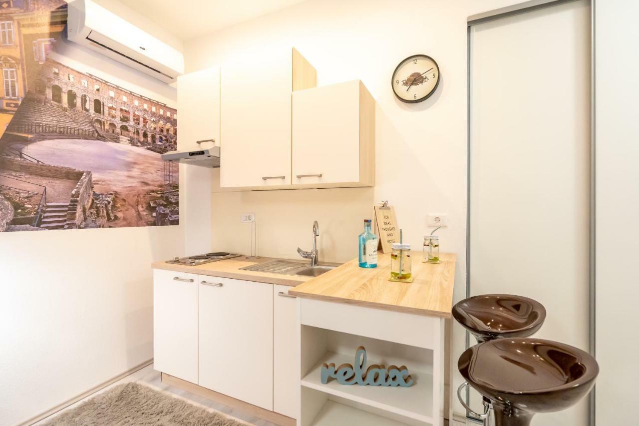 Marin Center Apartma *